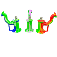 SLC - 41  Game Player Juicy Box Silicone Bong